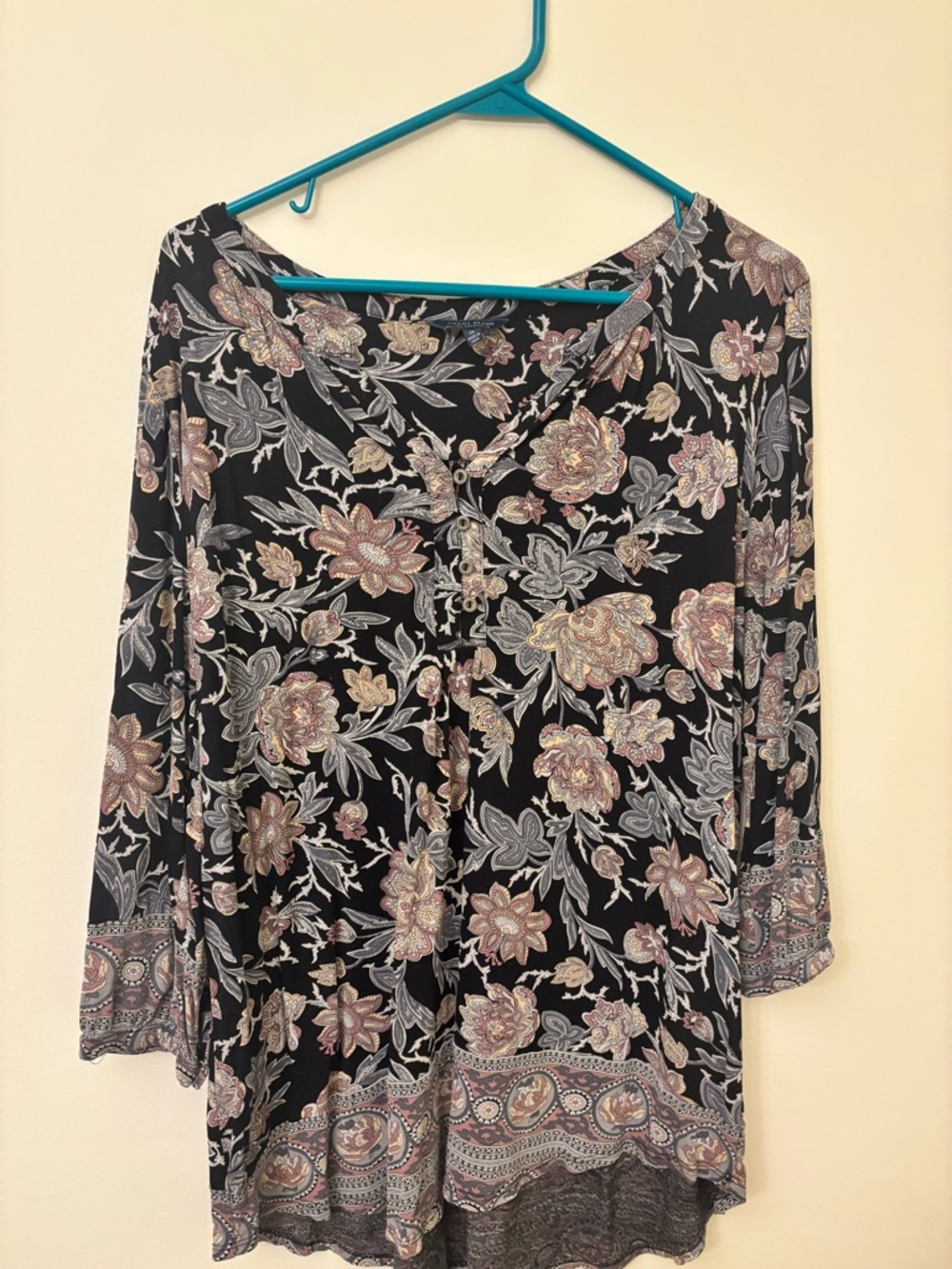 Lucky Brand Black Floral V-Neck Tunic with Pink & Cream Accents